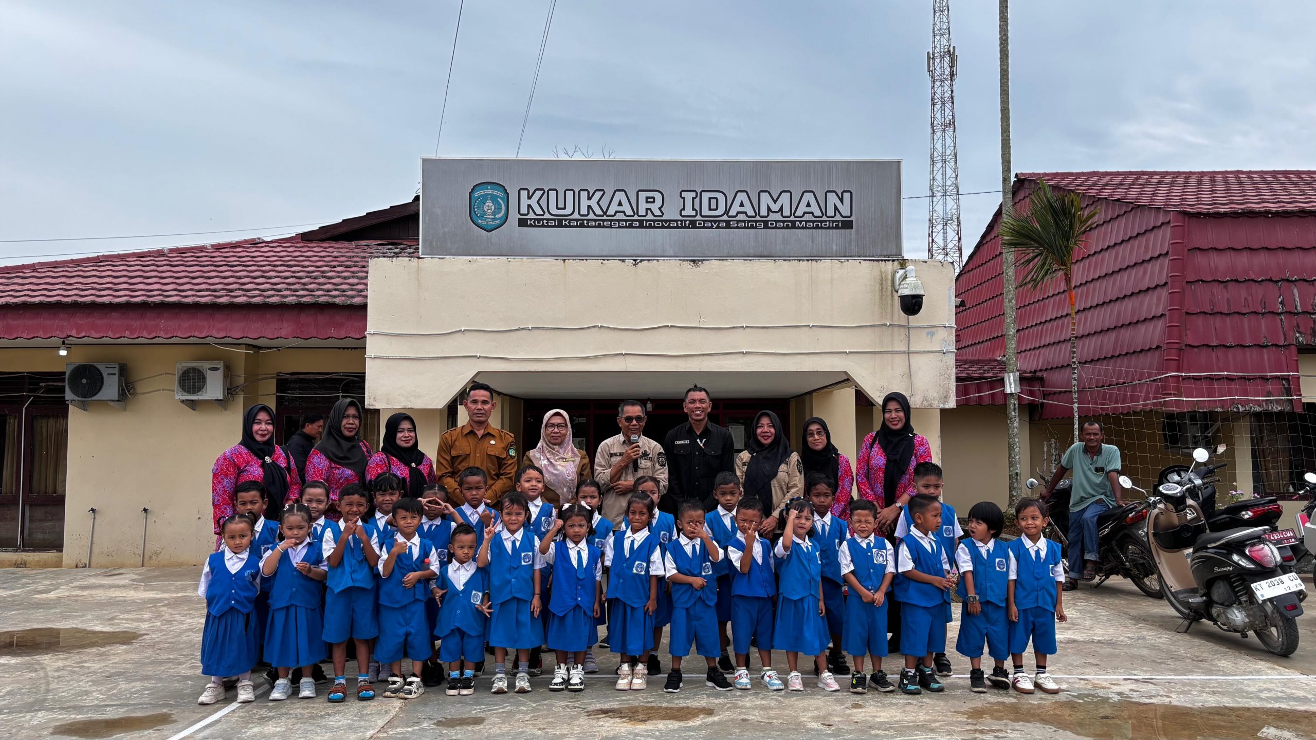 Kecamatan Sebulu Menyambut Kunjungan TK 04 Segihan Ke Kantor Camat Sebulu