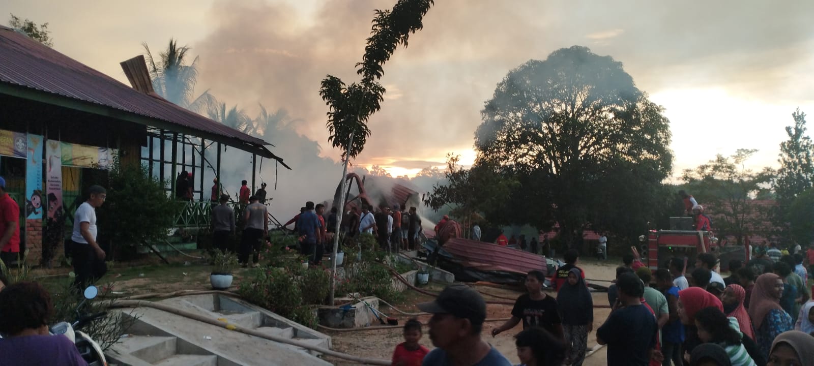 Kebakaran Melanda SD 024 Sebulu di Desa Sumber Sari, Kecamatan Sebulu