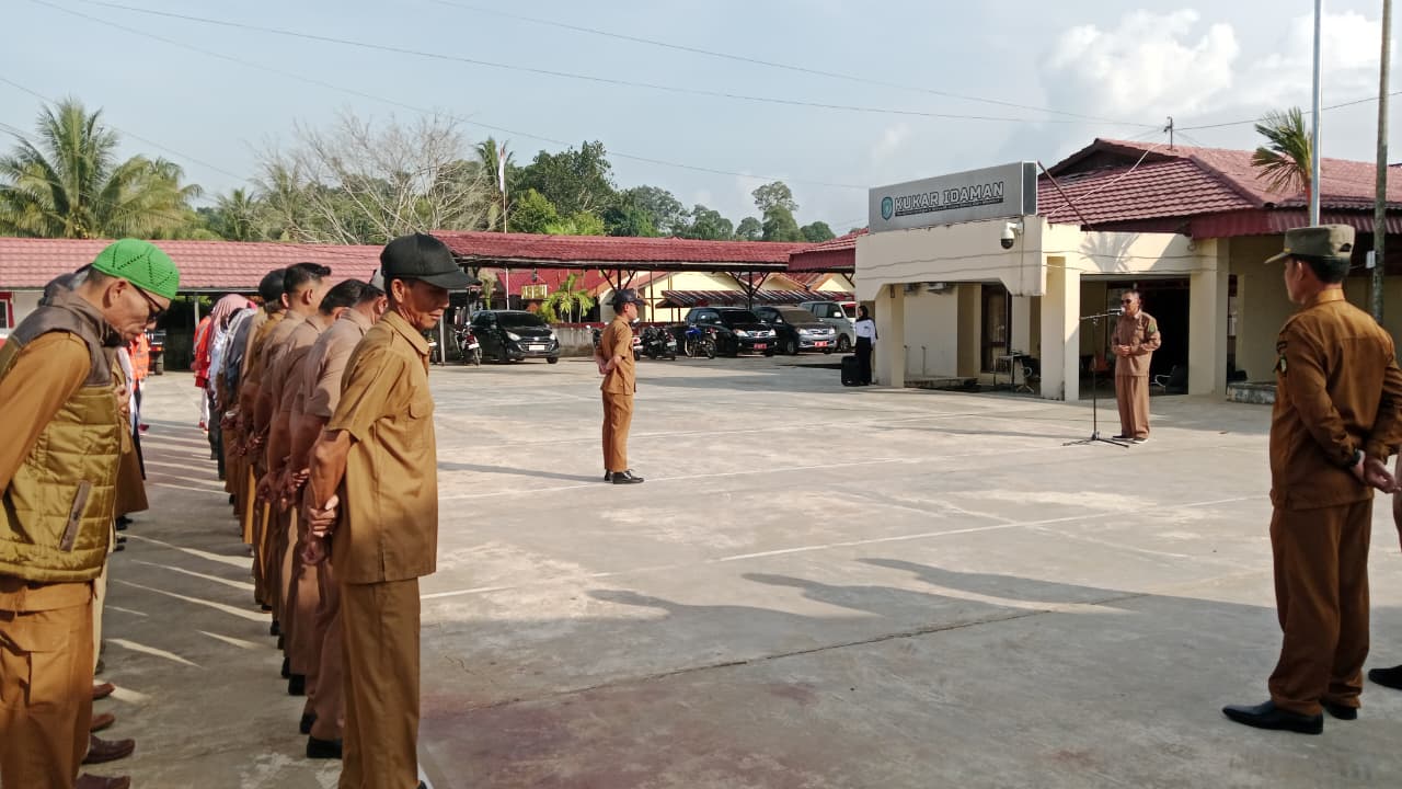 Kecamatan Sebulu Laksanakan Apel Rutin Senin